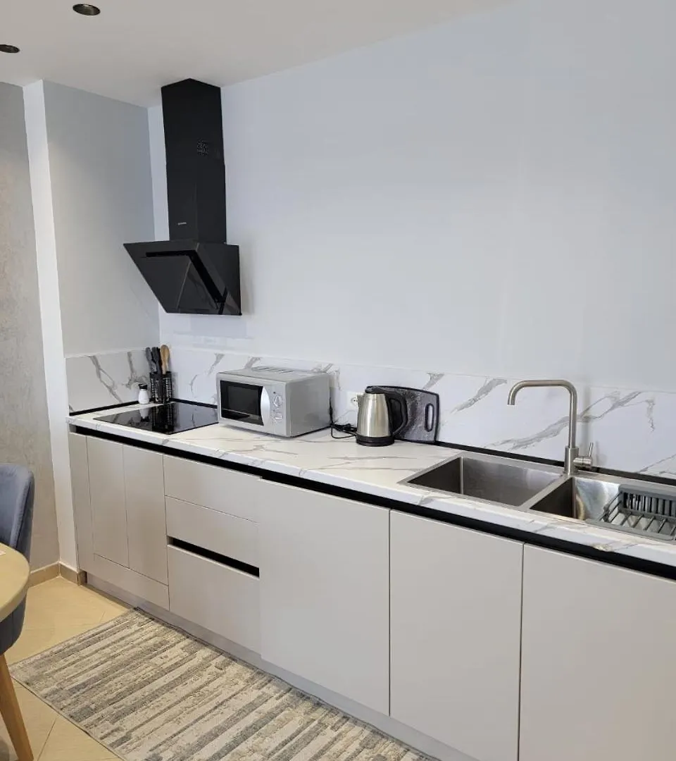 Medicus Apartment تيرانا